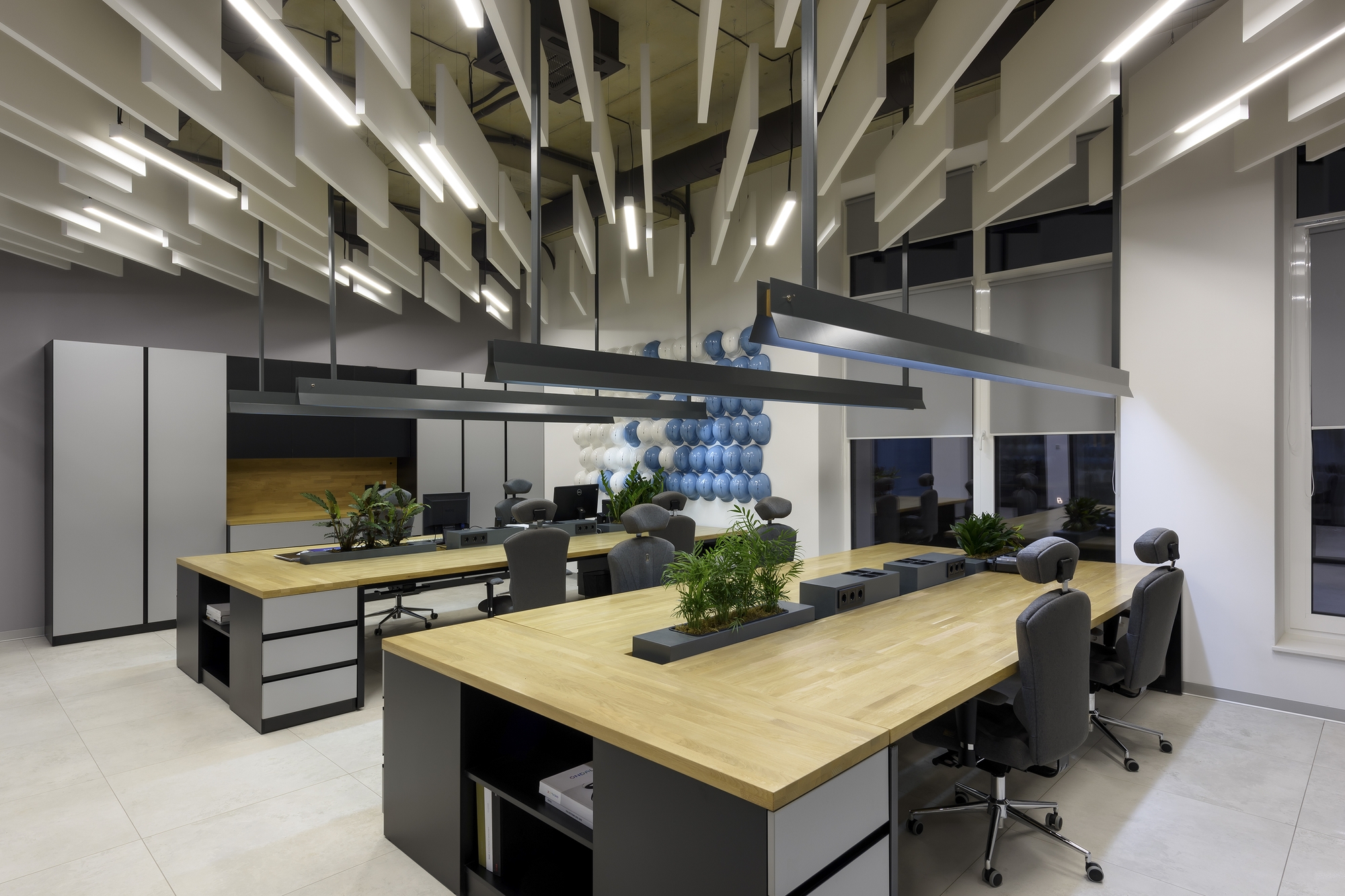 300平米办公室设计布局怎么让整体空间设计更协调